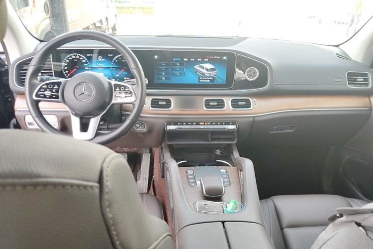 Used Mercedes-Benz GLE New Energy 2022 GLE 350 e 4MATIC Center Console