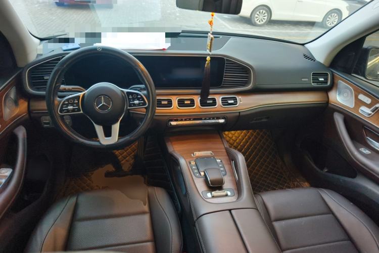 Used Mercedes-Benz GLE New Energy 2022 Restyled GLE 350 e 4MATIC Center Console