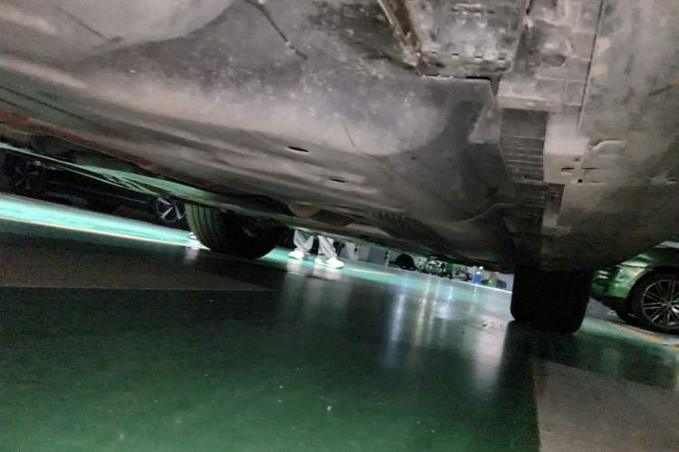 Used Mercedes-Benz GLE New Energy 2022 GLE 350 e 4MATIC Chassis Rear Right