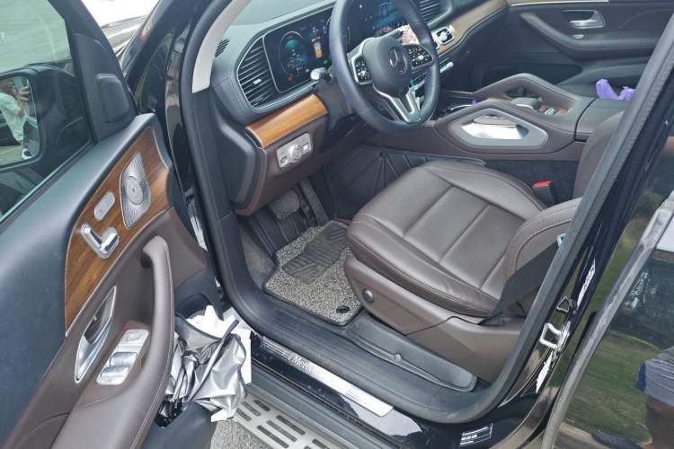 Used Mercedes-Benz GLE New Energy 2022 Restyled GLE 350 e 4MATIC Driver Seat