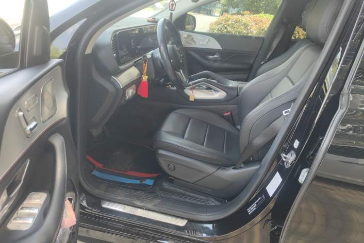Used Mercedes-Benz GLE New Energy 2022 Restyled GLE 350 e 4MATIC Coupe SUV Driver Seat