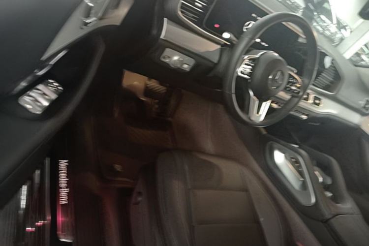 Used Mercedes-Benz GLE New Energy 2022 Restyled GLE 350 e 4MATIC Coupe SUV Driver Seat