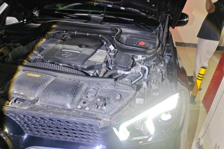 Used Mercedes-Benz GLE New Energy 2022 GLE 350 e 4MATIC Coupe SUV Engine Bay Left