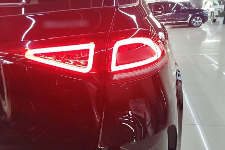 Used Mercedes-Benz GLE New Energy 2022 Restyled GLE 350 e 4MATIC Exterior 3