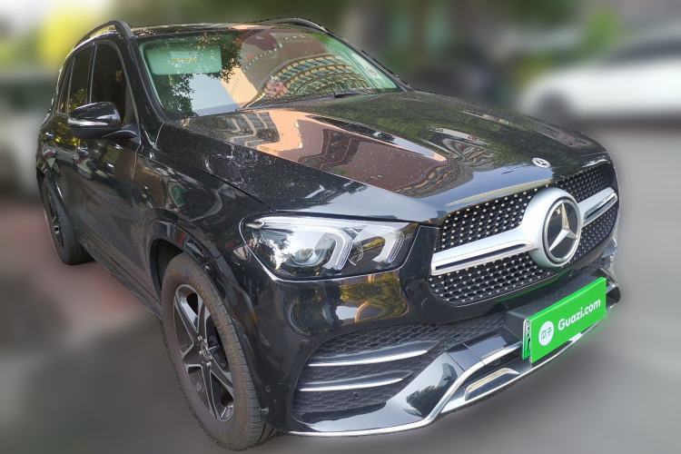 Used Mercedes-Benz GLE New Energy 2022 Restyled GLE 350 e 4MATIC Front Right 45 Deg