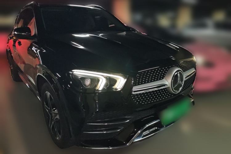 Used Mercedes-Benz GLE New Energy 2022 GLE 350 e 4MATIC Front Right 45 Deg