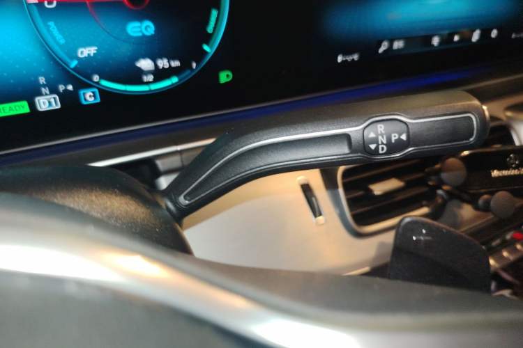 Used Mercedes-Benz GLE New Energy 2022 Restyled GLE 350 e 4MATIC Coupe SUV Gear Lever