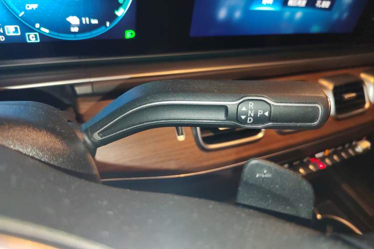 Used Mercedes-Benz GLE New Energy 2022 Restyled GLE 350 e 4MATIC Gear Lever