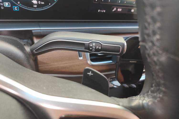Used Mercedes-Benz GLE New Energy 2022 Restyled GLE 350 e 4MATIC Gear Lever