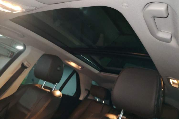 Used Mercedes-Benz GLE New Energy 2022 Restyled GLE 350 e 4MATIC Headliner