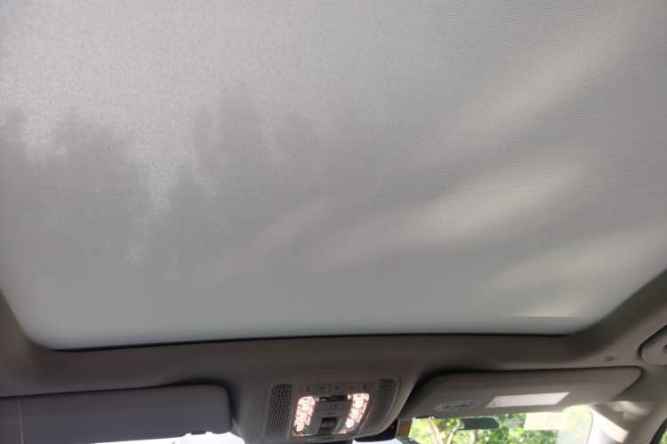 Used Mercedes-Benz GLE New Energy 2022 Restyled GLE 350 e 4MATIC Headliner