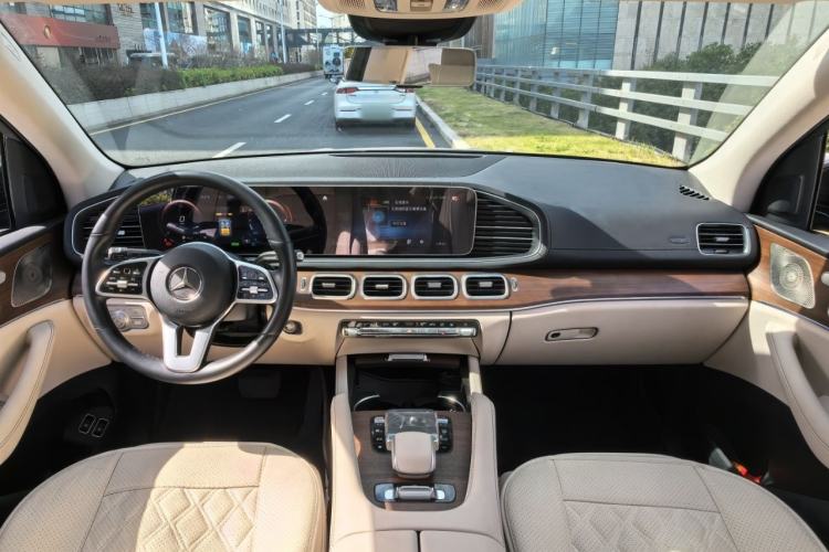Used Mercedes-Benz GLE New Energy 2022 Restyled GLE 350 e 4MATIC Interior 2