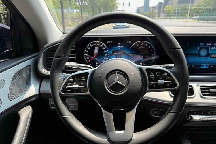 Used Mercedes-Benz GLE New Energy 2022 GLE 350 e 4MATIC Coupe SUV Interior 2