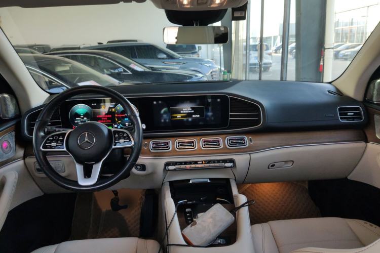 Used Mercedes-Benz GLE New Energy 2022 GLE 350 e 4MATIC Interior 2
