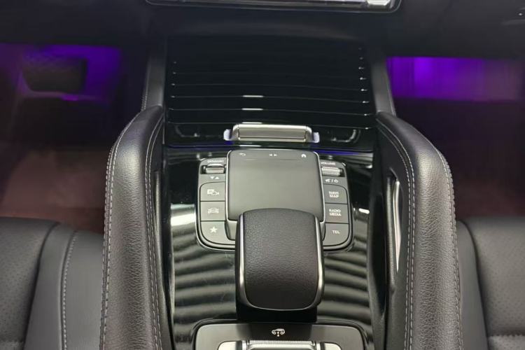 Used Mercedes-Benz GLE New Energy 2022 Restyled GLE 350 e 4MATIC Coupe SUV Interior 3