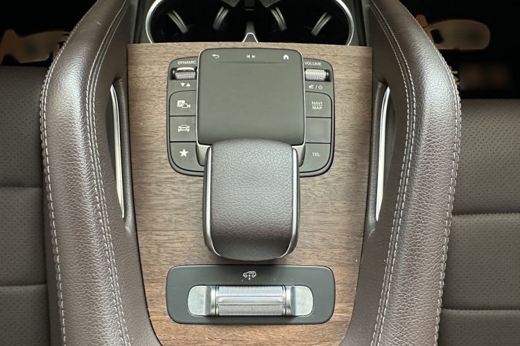 Used Mercedes-Benz GLE New Energy 2022 GLE 350 e 4MATIC Interior 5