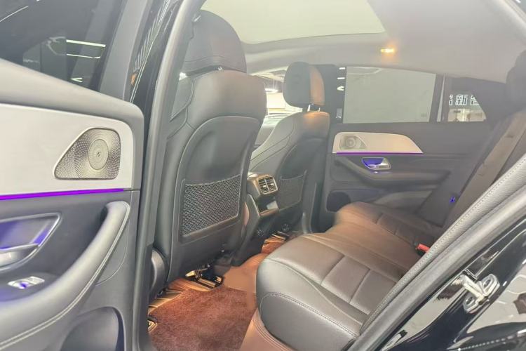 Used Mercedes-Benz GLE New Energy 2022 Restyled GLE 350 e 4MATIC Coupe SUV Interior 5