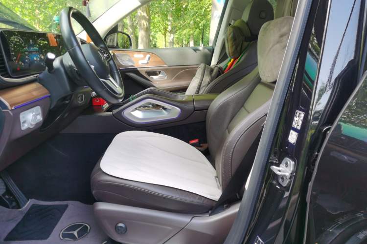 Used Mercedes-Benz GLE New Energy 2022 Restyled GLE 350 e 4MATIC Left Front Seat