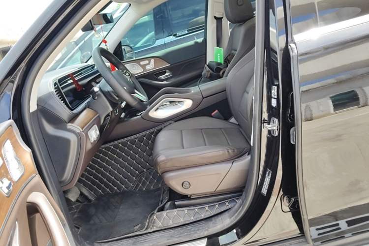 Used Mercedes-Benz GLE New Energy 2022 Restyled GLE 350 e 4MATIC Left Front Seat