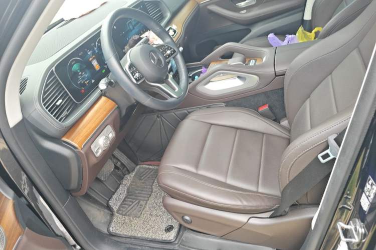 Used Mercedes-Benz GLE New Energy 2022 Restyled GLE 350 e 4MATIC Left Front Seat