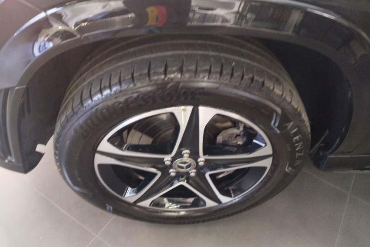 Used Mercedes-Benz GLE New Energy 2022 GLE 350 e 4MATIC Left Front Wheel Hub