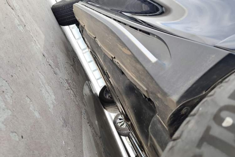 Used Mercedes-Benz GLE New Energy 2022 Restyled GLE 350 e 4MATIC Left Side Sill