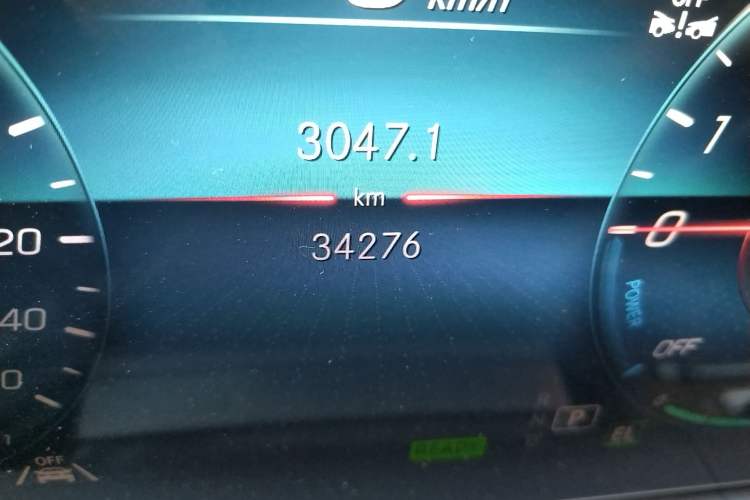 Used Mercedes-Benz GLE New Energy 2022 Restyled GLE 350 e 4MATIC Odometer Close Up
