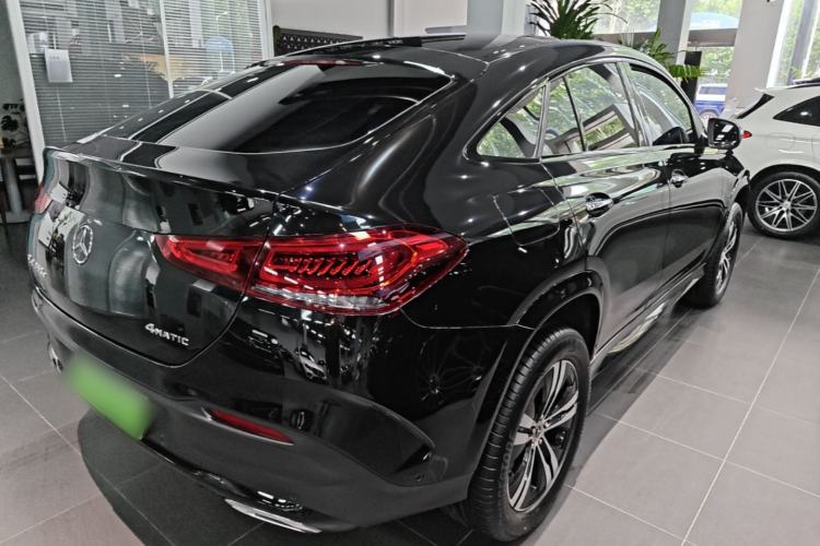 Used Mercedes-Benz GLE New Energy 2022 Restyled GLE 350 e 4MATIC Coupe SUV Rear Right 45 Deg