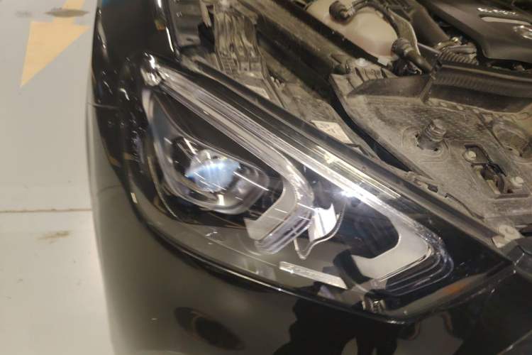 Used Mercedes-Benz GLE New Energy 2022 Restyled GLE 350 e 4MATIC Coupe SUV Right Front Headlight