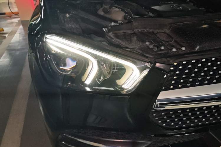 Used Mercedes-Benz GLE New Energy 2022 GLE 350 e 4MATIC Right Front Headlight