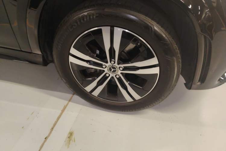 Used Mercedes-Benz GLE New Energy 2022 Restyled GLE 350 e 4MATIC Coupe SUV Right Front Wheel Hub