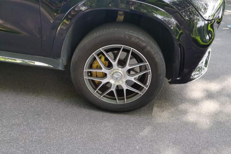Used Mercedes-Benz GLE New Energy 2022 Restyled GLE 350 e 4MATIC Right Front Wheel Hub