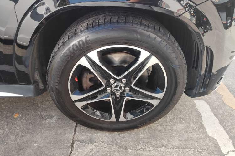 Used Mercedes-Benz GLE New Energy 2022 Restyled GLE 350 e 4MATIC Right Front Wheel Hub