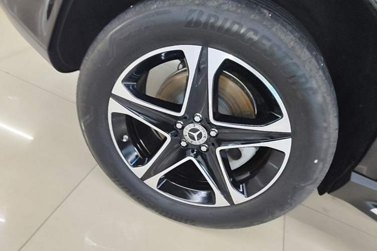 Used Mercedes-Benz GLE New Energy 2022 Restyled GLE 350 e 4MATIC Right Rear Wheel Hub