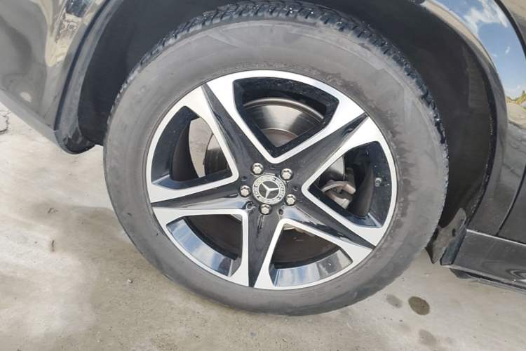 Used Mercedes-Benz GLE New Energy 2022 GLE 350 e 4MATIC Right Rear Wheel Hub
