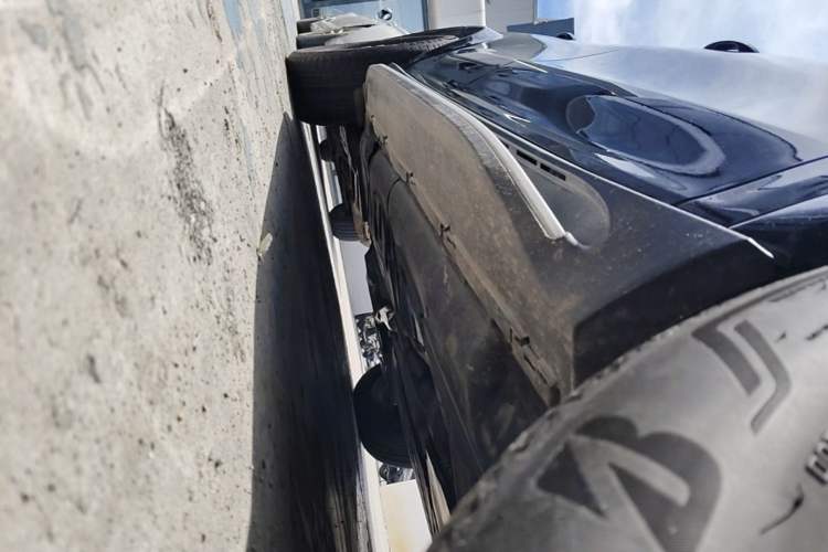 Used Mercedes-Benz GLE New Energy 2022 Restyled GLE 350 e 4MATIC Right Side Sill