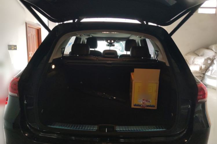 Used Mercedes-Benz GLE New Energy 2022 Restyled GLE 350 e 4MATIC Trunk