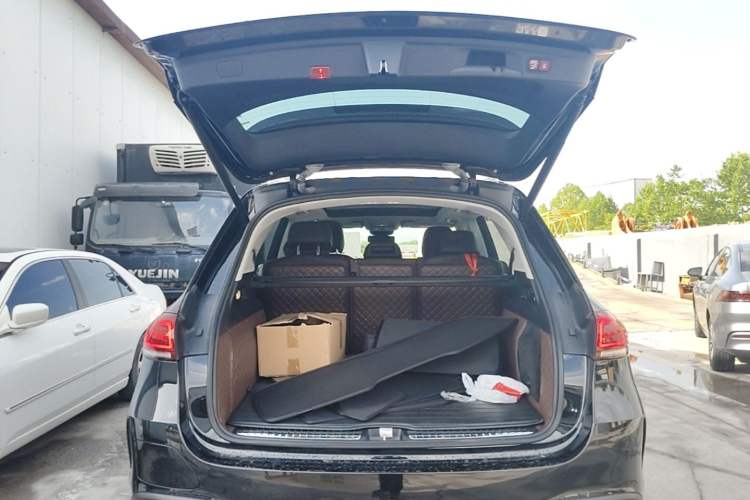 Used Mercedes-Benz GLE New Energy 2022 GLE 350 e 4MATIC Trunk