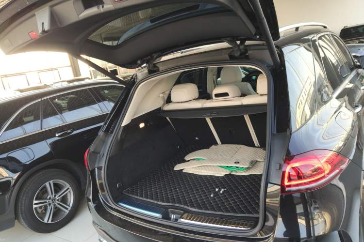 Used Mercedes-Benz GLE New Energy 2022 GLE 350 e 4MATIC Trunk