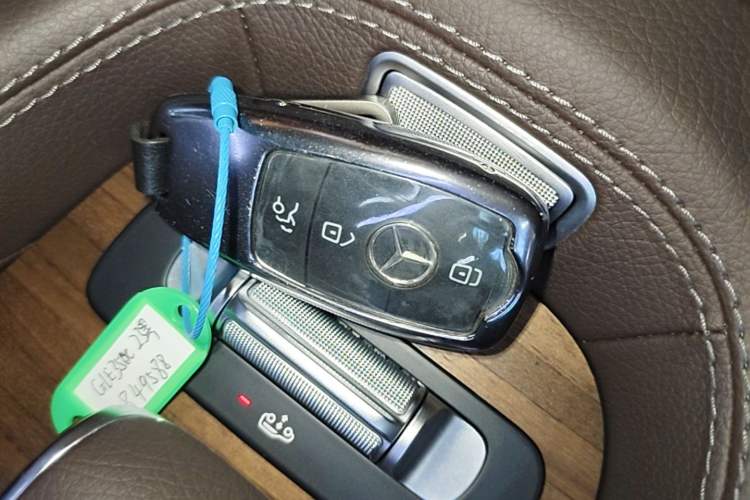 Used Mercedes-Benz GLE New Energy 2022 Restyled GLE 350 e 4MATIC Vehicle Key
