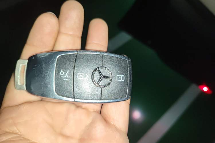 Used Mercedes-Benz GLE New Energy 2022 GLE 350 e 4MATIC Vehicle Key
