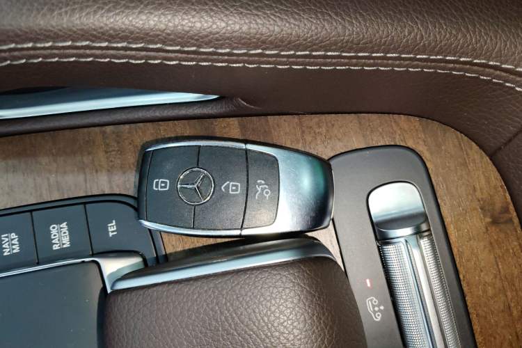 Used Mercedes-Benz GLE New Energy 2022 GLE 350 e 4MATIC Vehicle Key
