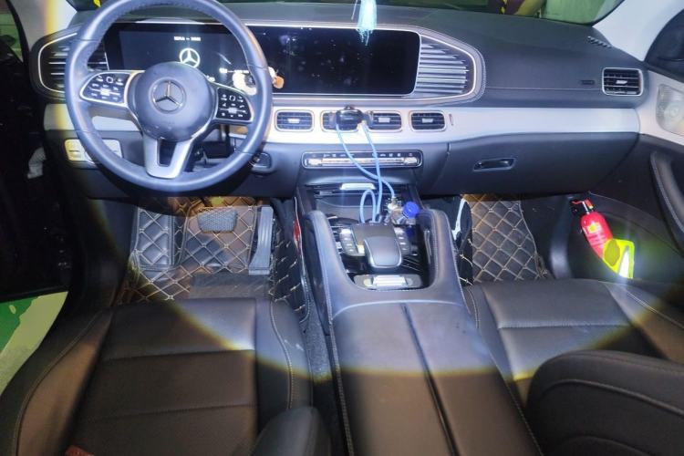 Used Mercedes-Benz GLE New Energy 2022 Restyled GLE 350 e 4MATIC Coupe SUV Center Console
