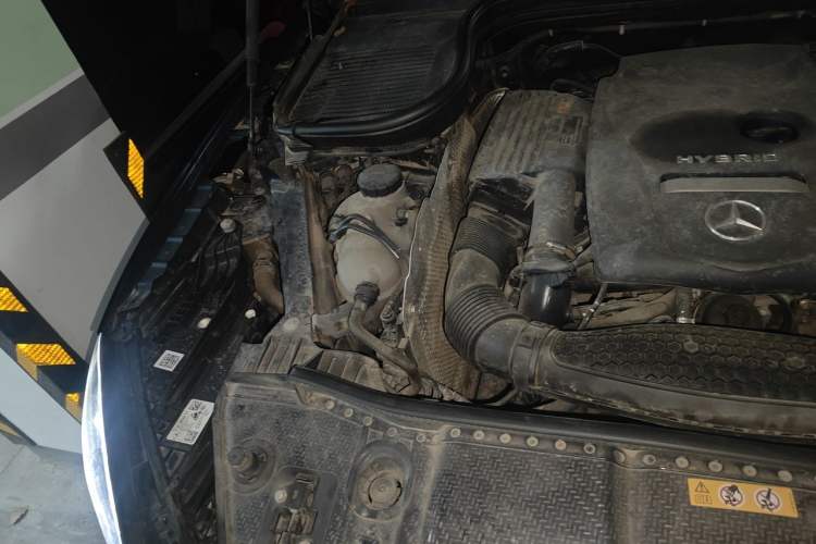 Used Mercedes-Benz GLE New Energy 2022 Restyled GLE 350 e 4MATIC Coupe SUV Engine Bay Right