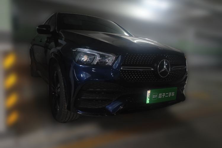 Used Mercedes-Benz GLE New Energy 2022 Restyled GLE 350 e 4MATIC Coupe SUV Front Right 45 Deg