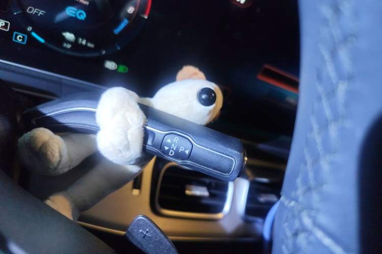 Used Mercedes-Benz GLE New Energy 2022 Restyled GLE 350 e 4MATIC Coupe SUV Gear Lever