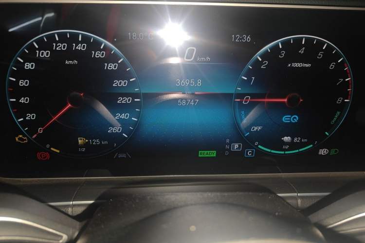 Used Mercedes-Benz GLE New Energy 2022 Restyled GLE 350 e 4MATIC Coupe SUV Odometer Close Up