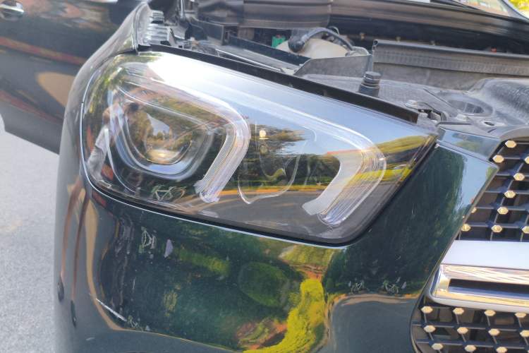 Used Mercedes-Benz GLE New Energy 2022 Restyled GLE 350 e 4MATIC Right Front Headlight