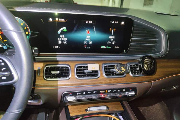 Used Mercedes-Benz GLE New Energy 2022 GLE 350 e 4MATIC Audio And AC Panel