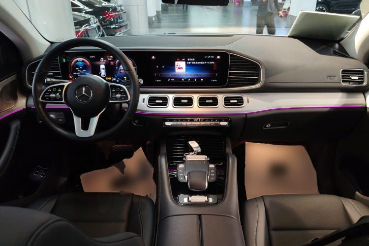 Used Mercedes-Benz GLE New Energy 2022 Restyled GLE 350 e 4MATIC Coupe SUV Center Console